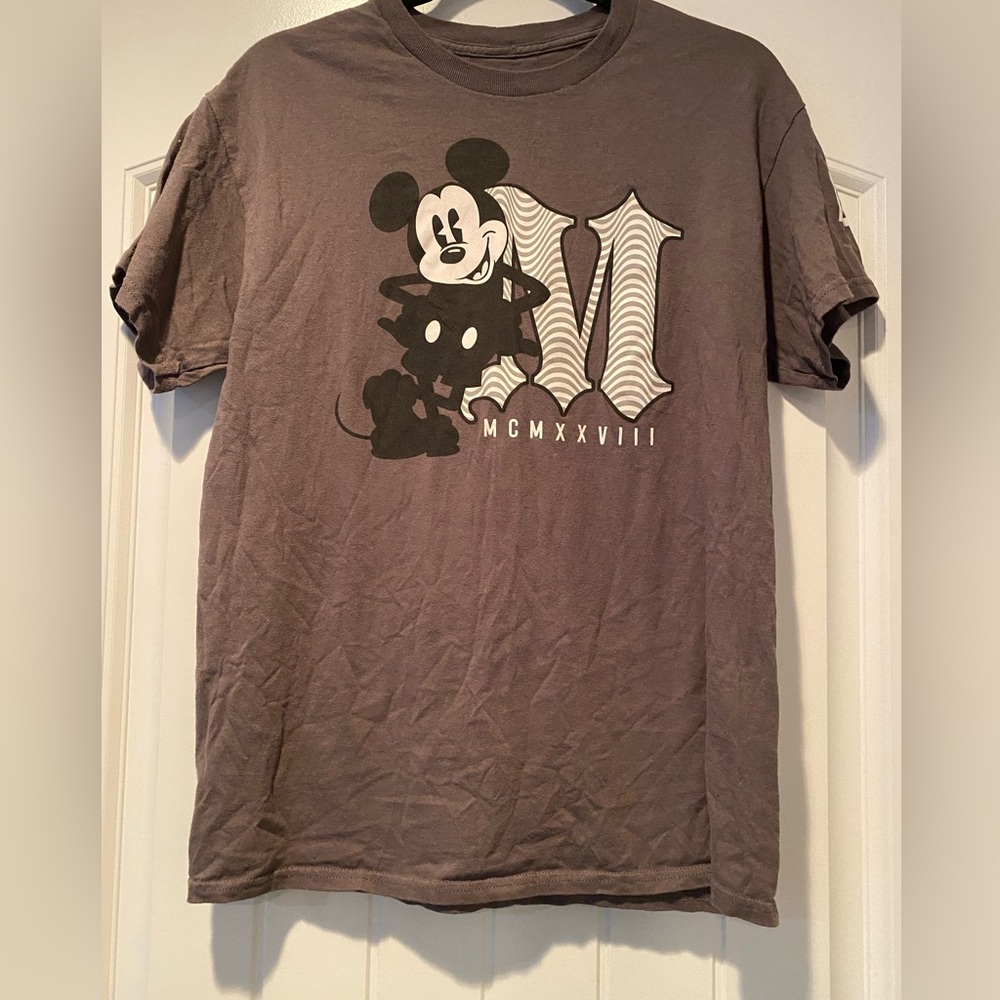 NEFF x Disney Mens Gray Mickey Mouse "MCMXXVIII' Graphic Short Sleeve Tee